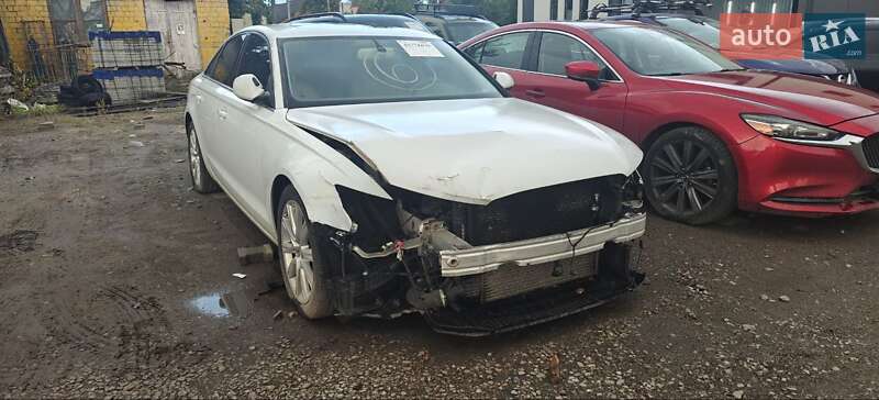 Седан Audi A6 2014 в Киеве