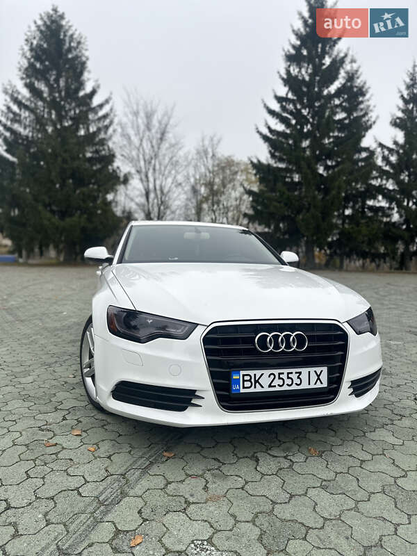 Седан Audi A6 2014 в Дубно
