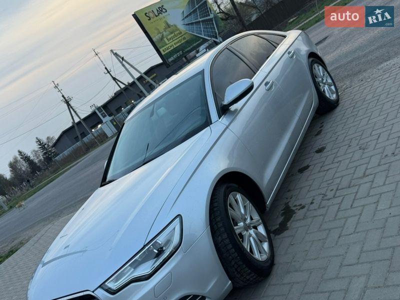 Седан Audi A6 2011 в Ужгороде