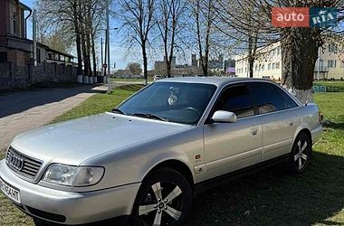 Седан Audi A6 1995 в Калиновке