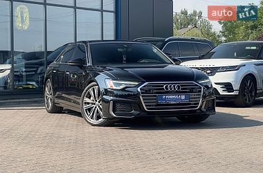 Седан Audi A6 2019 в Нововолинську