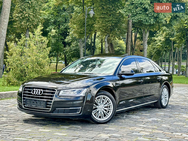 Седан Audi A8 2017 в Киеве