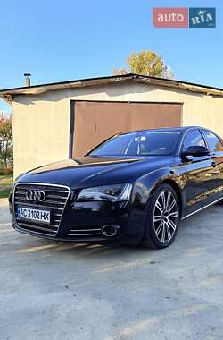 Седан Audi A8 2012 в Иваничах