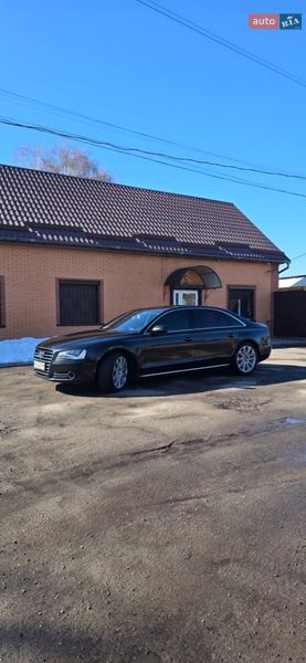 Седан Audi A8 2013 в Чернигове Седан Audi A8 2013 в Чернигове