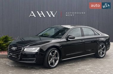 Седан Audi A8 2013 в Львові Седан Audi A8 2013 в Львові