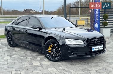 Седан Audi A8 2015 в Ровно