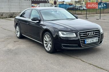 Седан Audi A8 2014 в Виннице