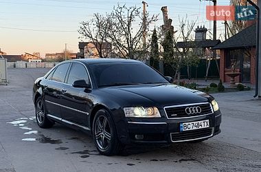 Седан Audi A8 2003 в Теофіполі