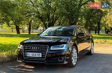 Седан Audi A8 2016 в Николаеве
