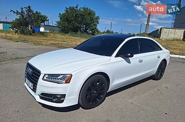 Седан Audi A8 2015 в Івано-Франківську