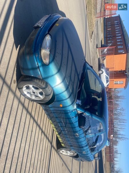 Седан Hyundai Accent 1996 в Луцке