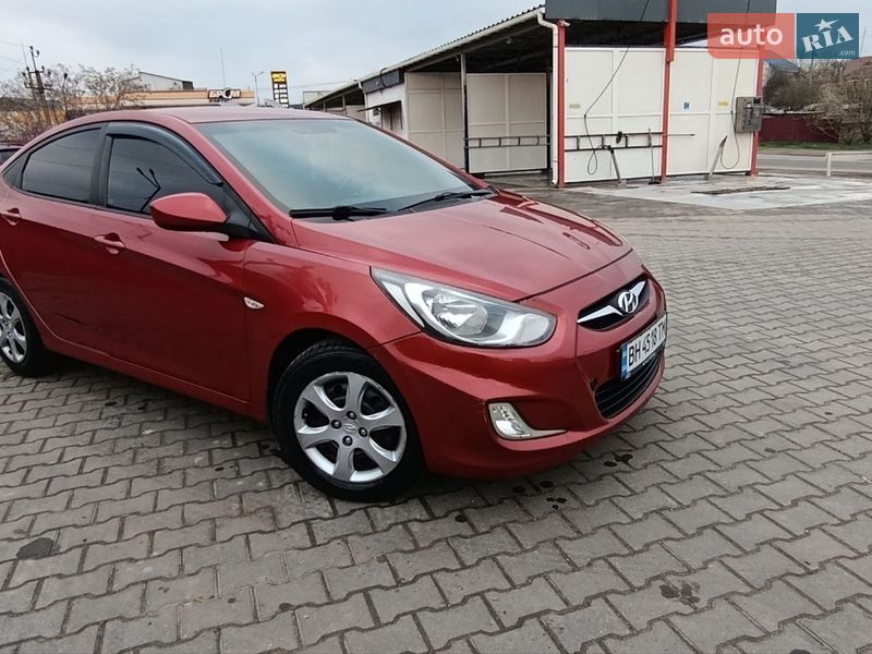 Седан Hyundai Accent 2013 в Одесі