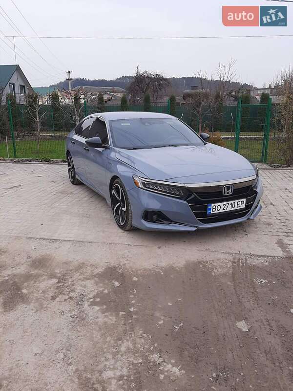 Седан Honda Accord 2022 в Чорткове