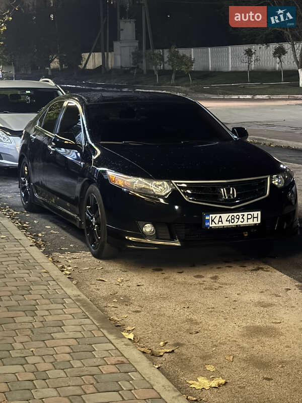 Седан Honda Accord 2009 в Житомире