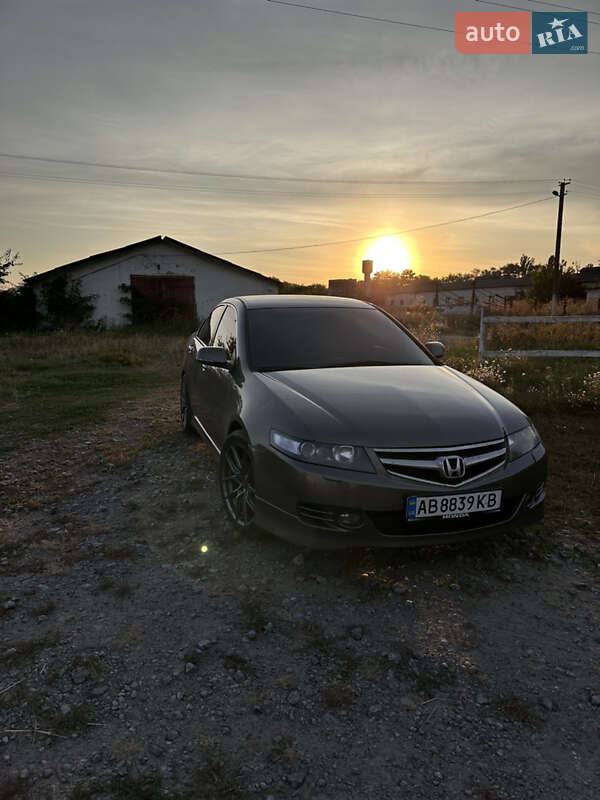 Седан Honda Accord 2007 в Виннице Седан Honda Accord 2007 в Виннице