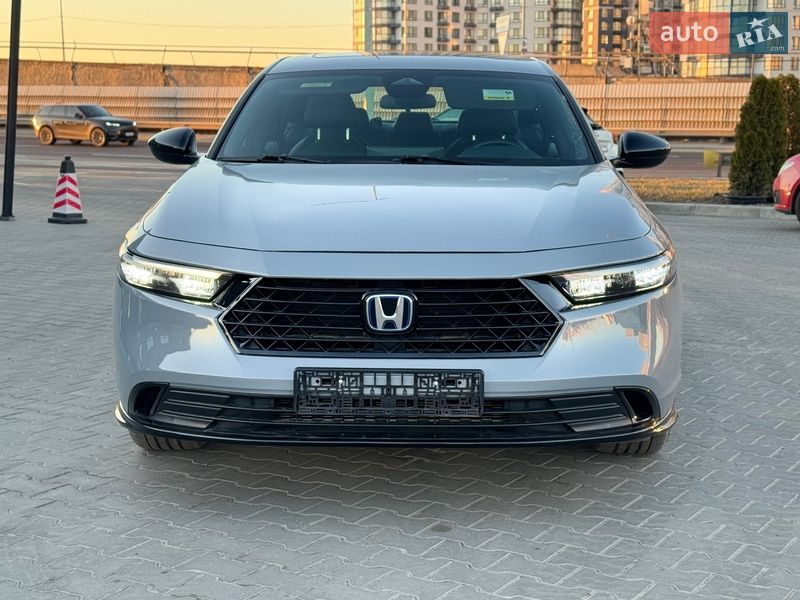 Седан Honda Accord 2023 в Києві