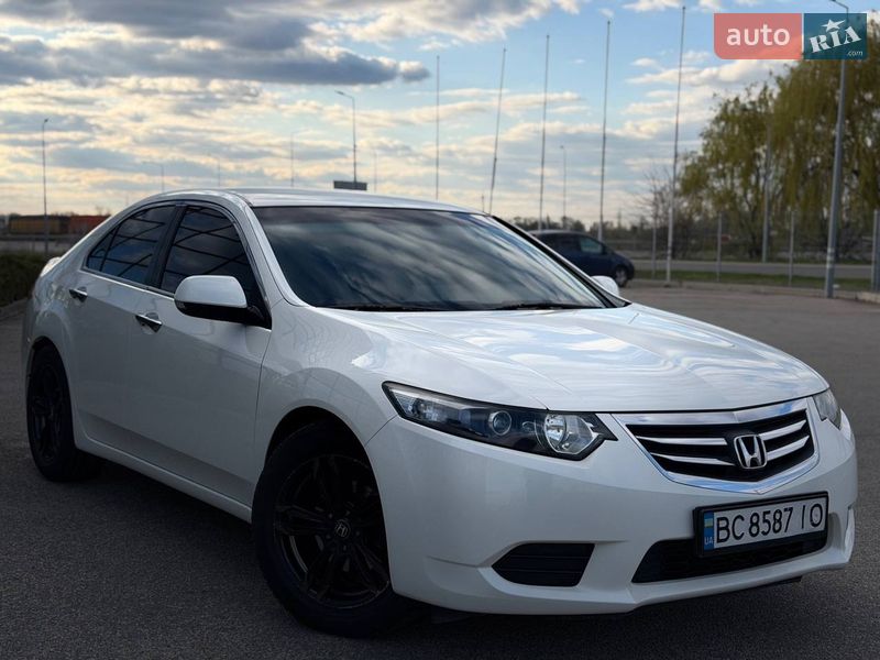Седан Honda Accord 2012 в Днепре