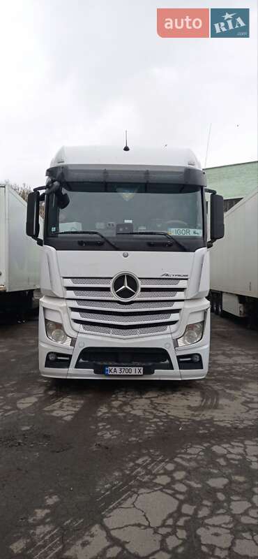Тягач Mercedes-Benz Actros 2016 в Киеве Тягач Mercedes-Benz Actros 2016 в Киеве