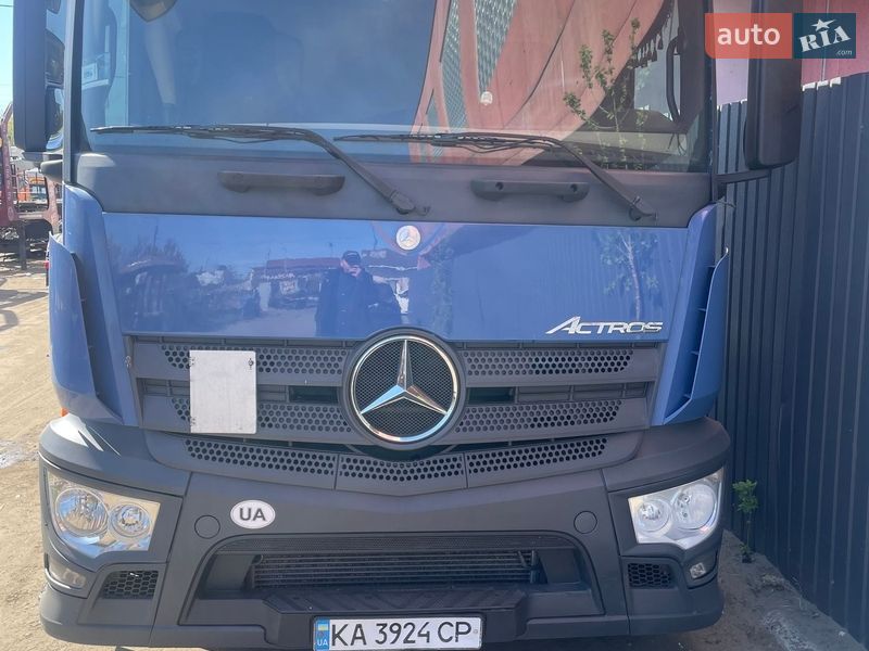 Тягач Mercedes-Benz Actros 2014 в Киеве