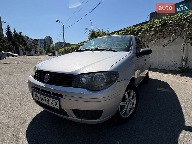 Седан Fiat Albea 2010 в Києві Седан Fiat Albea 2010 в Києві
