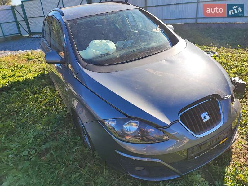 Минивэн SEAT Altea XL 2015 в Ровно