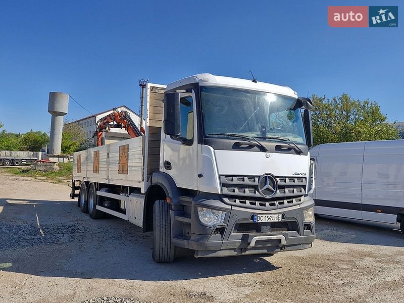 Кран-манипулятор Mercedes-Benz Arocs 2014 в Тернополе