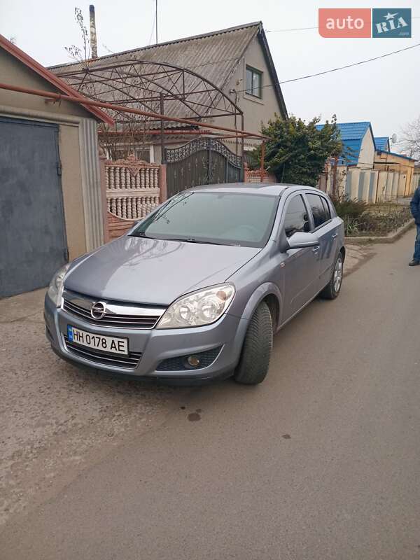 Хэтчбек Opel Astra 2007 в Одессе Хэтчбек Opel Astra 2007 в Одессе