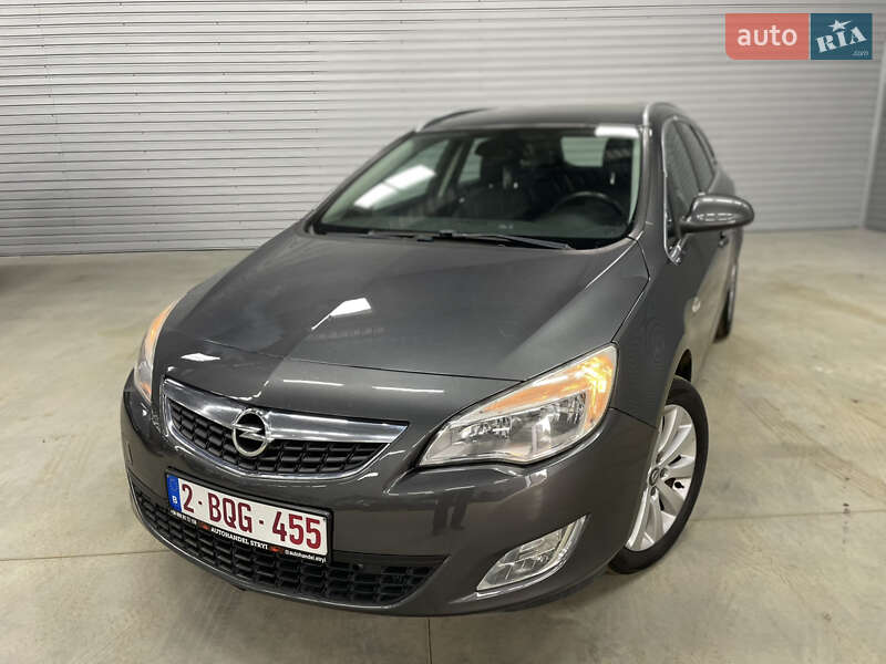 Универсал Opel Astra 2012 в Стрые Универсал Opel Astra 2012 в Стрые