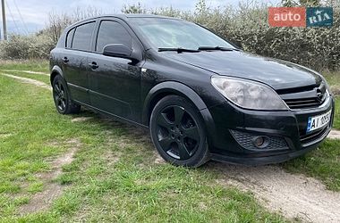 Хэтчбек Opel Astra 2007 в Тараще Хэтчбек Opel Astra 2007 в Тараще