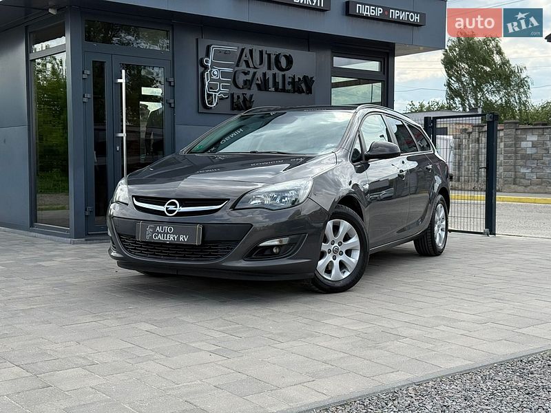 Універсал Opel Astra 2014 в Рівному Універсал Opel Astra 2014 в Рівному