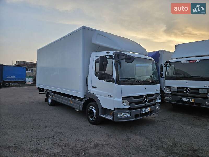 Грузовой фургон Mercedes-Benz Atego 2012 в Ровно