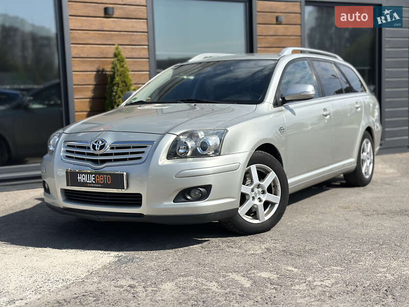 Универсал Toyota Avensis 2008 в Шептицькому