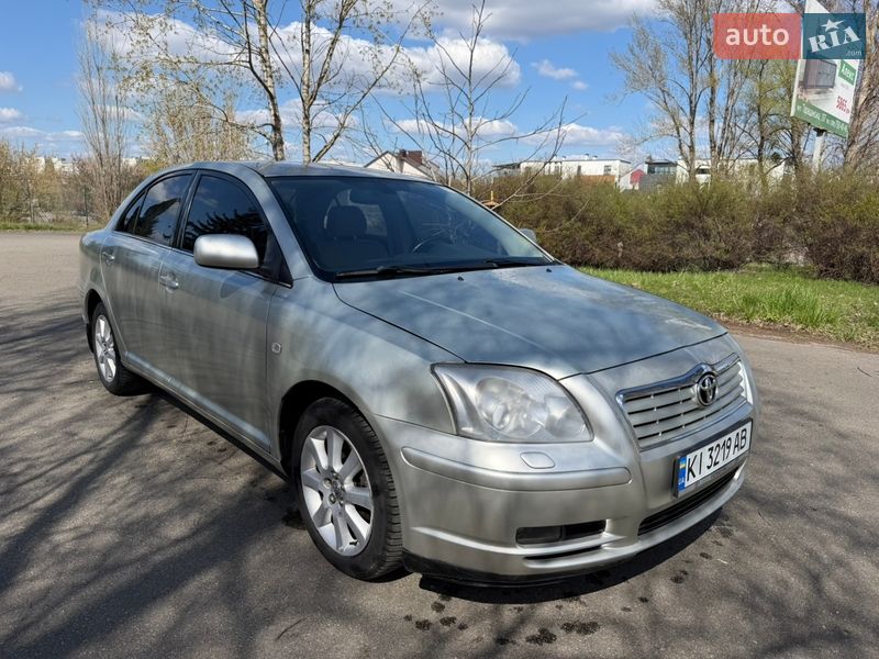 Седан Toyota Avensis 2006 в Белой Церкви