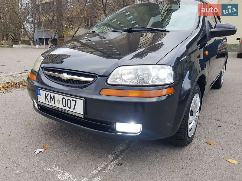 Седан Chevrolet Aveo 2005 в Одесі