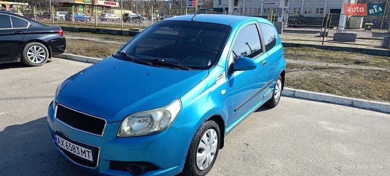 Хэтчбек Chevrolet Aveo 2008 в Харькове Хэтчбек Chevrolet Aveo 2008 в Харькове