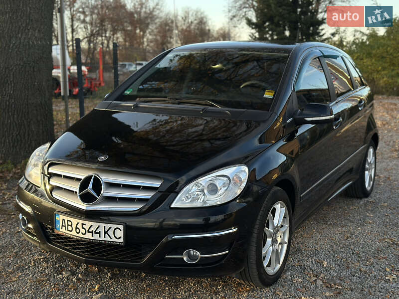 Хэтчбек Mercedes-Benz B-Class 2010 в Виннице Хэтчбек Mercedes-Benz B-Class 2010 в Виннице