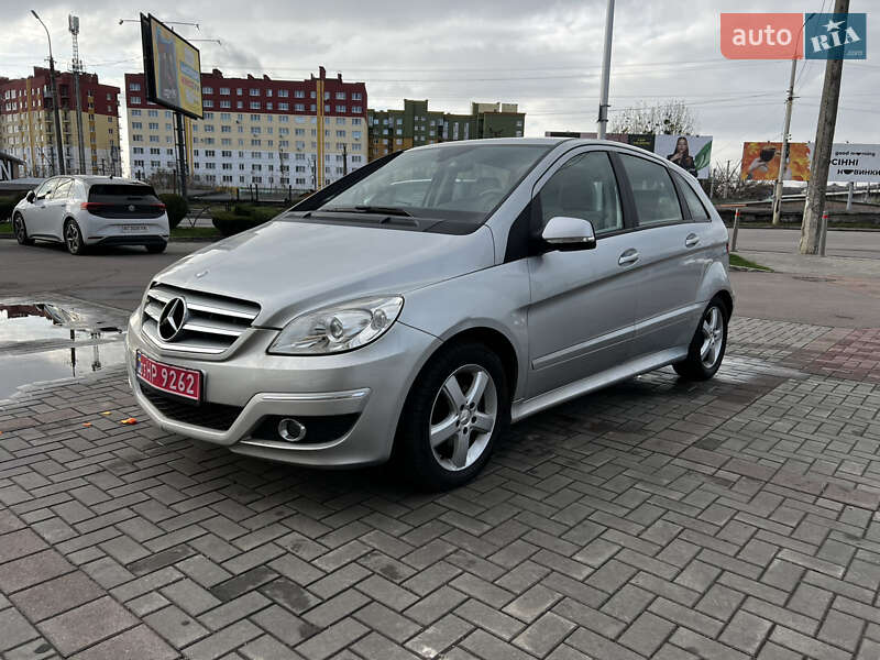 Хэтчбек Mercedes-Benz B-Class 2010 в Луцке