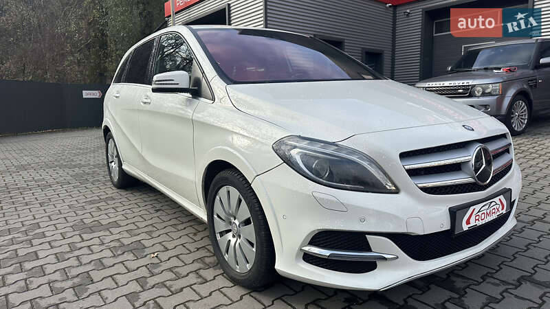 Хетчбек Mercedes-Benz B-Class 2015 в Чернівцях