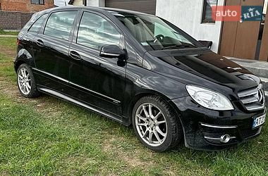 Хетчбек Mercedes-Benz B-Class 2008 в Івано-Франківську