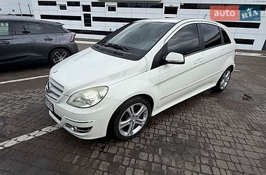 Хетчбек Mercedes-Benz B-Class 2011 в Києві