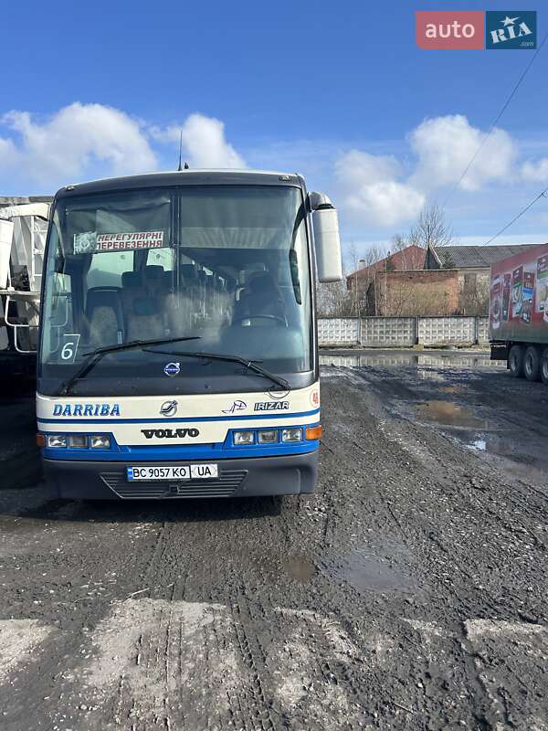 Туристический / Междугородний автобус Volvo B12 1995 в Шептицькому