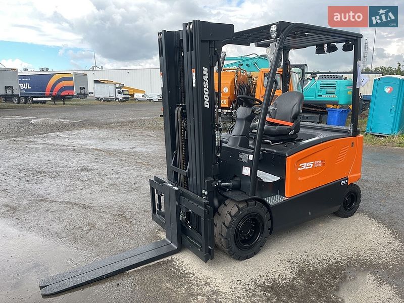 Вилочний навантажувач Doosan B 2023 в Києві