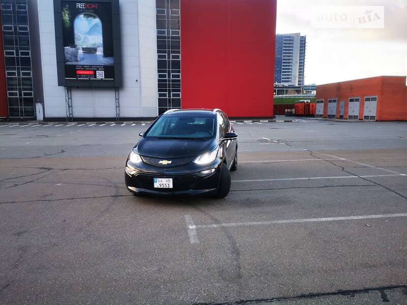 Хетчбек Chevrolet Bolt EV 2018 в Києві
