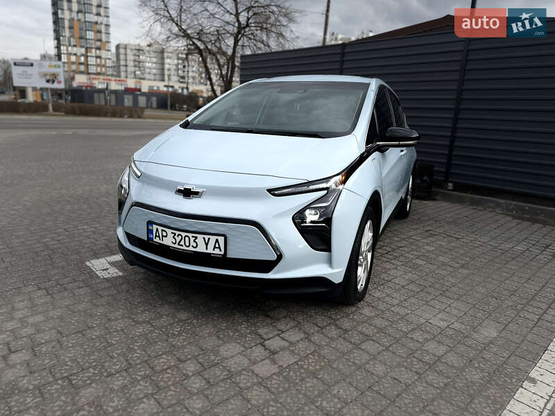 Хэтчбек Chevrolet Bolt EV 2023 в Запорожье