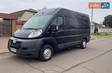 Вантажний фургон Peugeot Boxer 2012 в Миколаєві