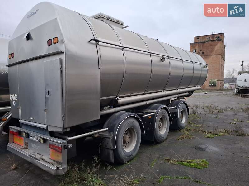 Цистерна полуприцеп Burg BPO 2006 в Гайсине Цистерна полуприцеп Burg BPO 2006 в Гайсине
