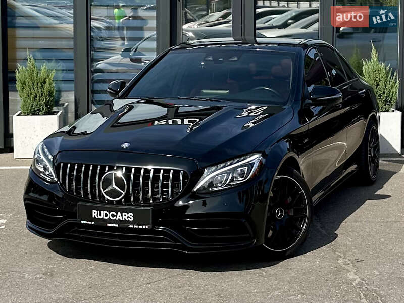 Седан Mercedes-Benz C-Class 2016 в Кременчуге Седан Mercedes-Benz C-Class 2016 в Кременчуге