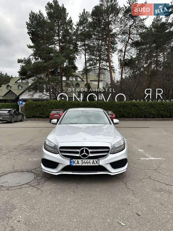 Седан Mercedes-Benz C-Class 2015 в Киеве