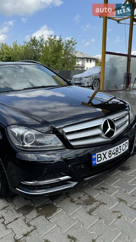 Универсал Mercedes-Benz C-Class 2011 в Хмельницком