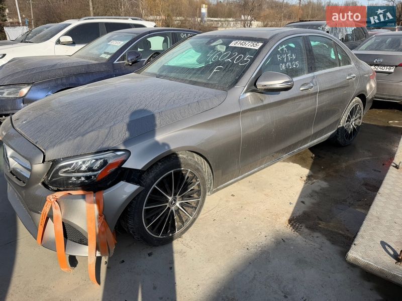 Седан Mercedes-Benz C-Class 2019 в Львове
